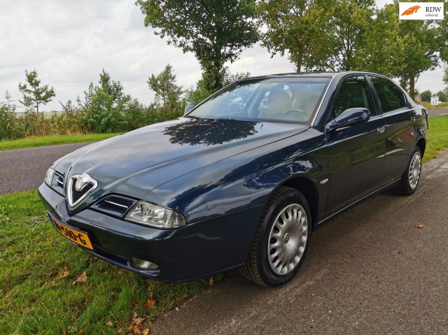 ALFA ROMEO 166 Sedan 4 drs